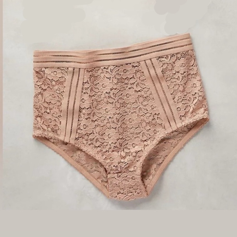 Lonely Lingerie Agnes Highwaisted Brief
